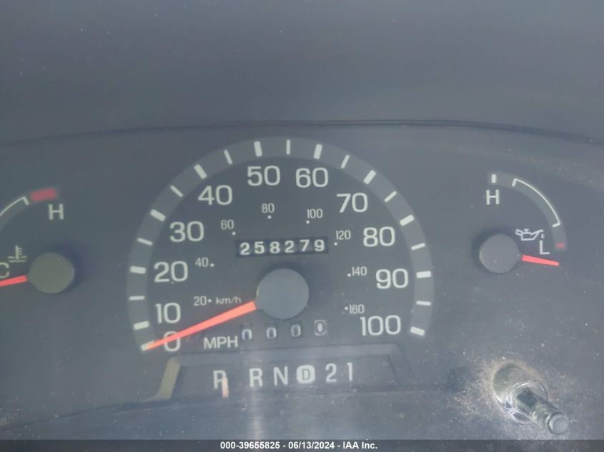 1999 Ford E-150 Commercial/Recreational VIN: 1FTRE1424XHB13584 Lot: 39655825