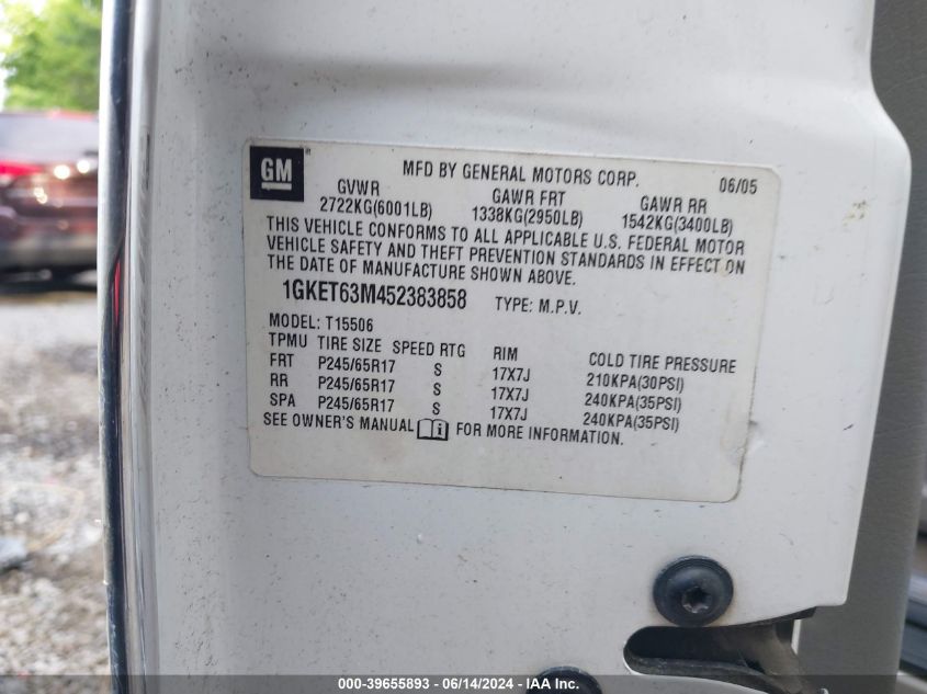 2005 GMC Envoy Denali VIN: 1GKET63M452383858 Lot: 39655893