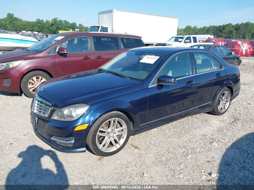 2014 Mercedes-Benz C 300 Luxury 4Matic/Sport 4Matic VIN: WDDGF8AB4ER323097 Lot: 39655940