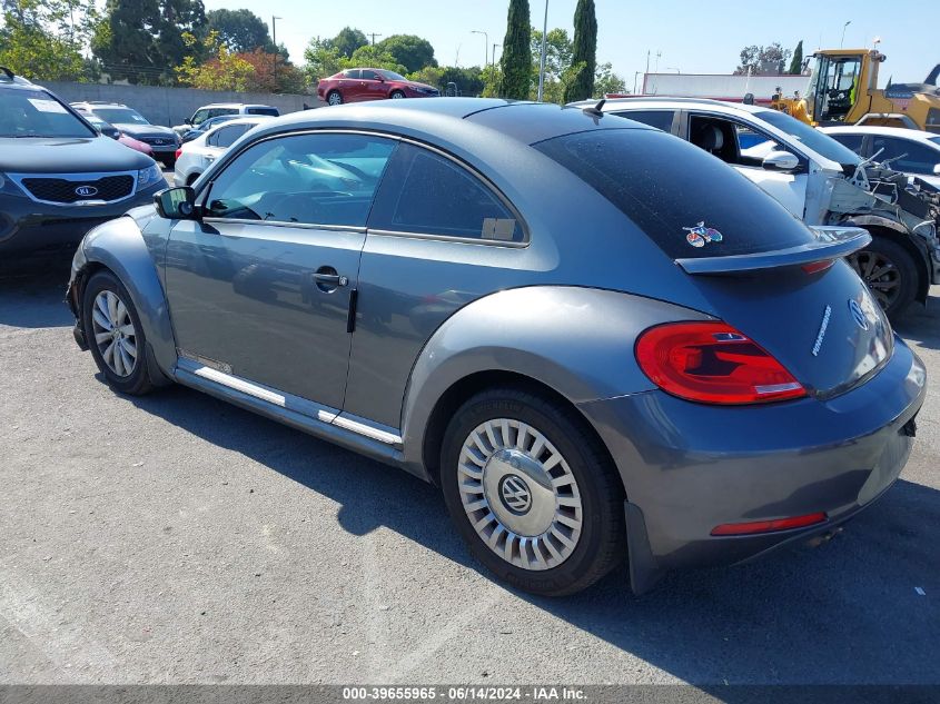 2013 Volkswagen Beetle 2.5L Entry VIN: 3VWFP7ATXDM666452 Lot: 39655965