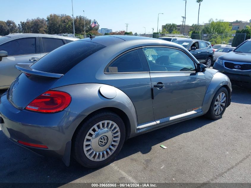 2013 Volkswagen Beetle 2.5L Entry VIN: 3VWFP7ATXDM666452 Lot: 39655965