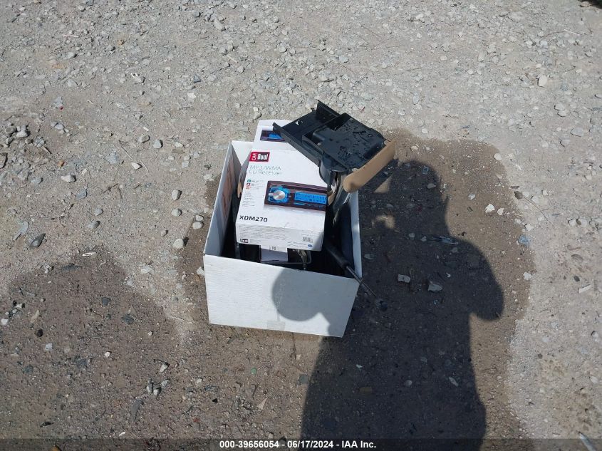 1996 Dodge Caravan Se VIN: 2B4GP4535TR730661 Lot: 39656054