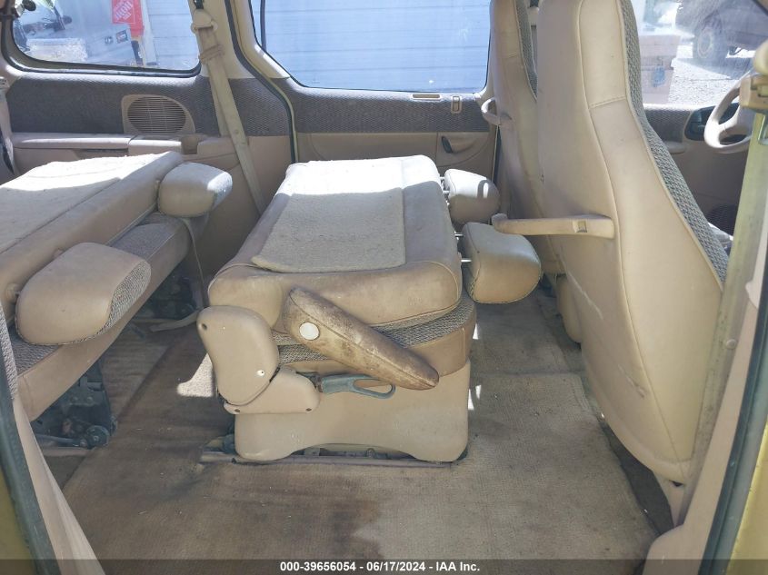 1996 Dodge Caravan Se VIN: 2B4GP4535TR730661 Lot: 39656054