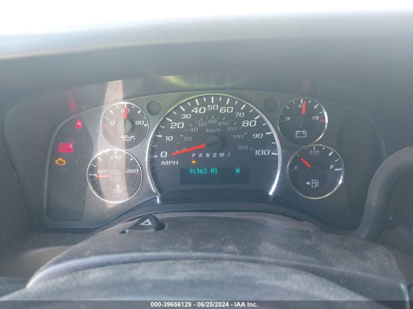 2013 Chevrolet Express 2500 Work Van VIN: 1GCWGFFA5D1105769 Lot: 39656129