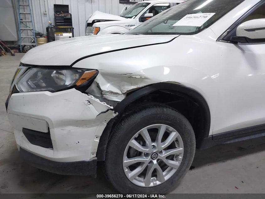 2017 Nissan Rogue Sv VIN: 5N1AT2MV1HC887126 Lot: 39656270
