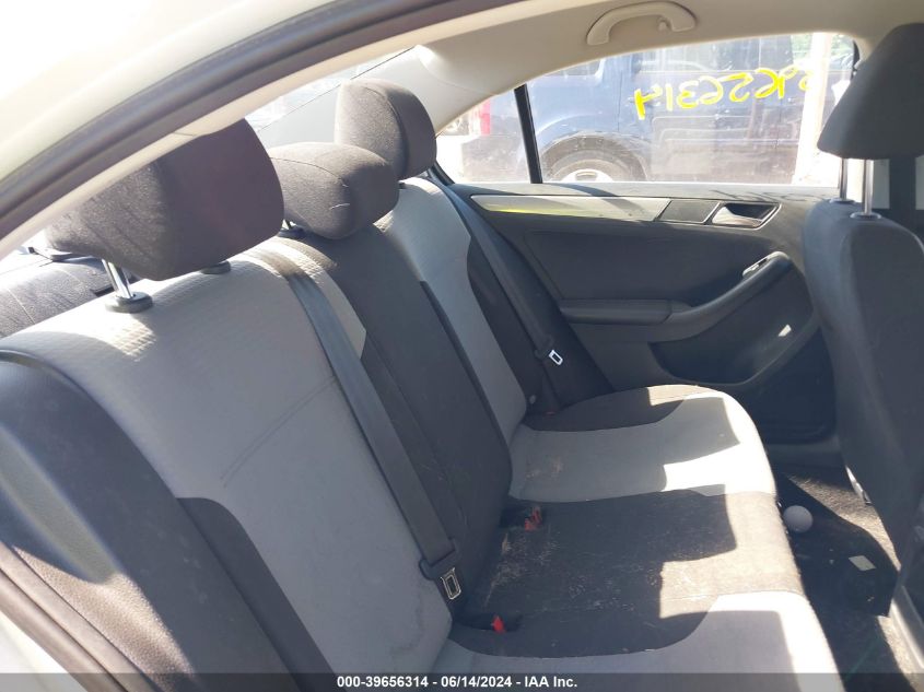 2017 Volkswagen Jetta 1.4T S VIN: 3VW2B7AJ6HM262727 Lot: 39656314