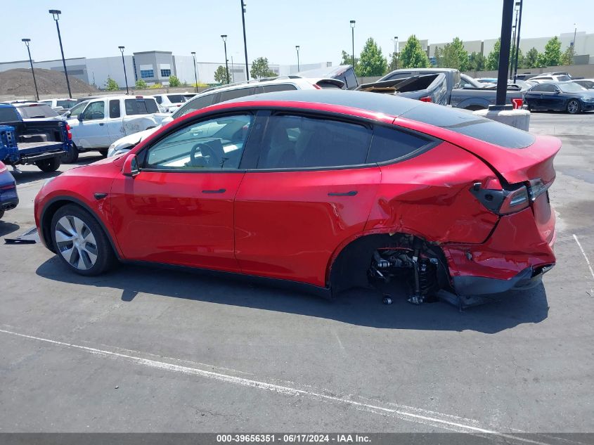 2023 Tesla Model Y Rwd VIN: 7SAYGDED3PF977553 Lot: 39656351