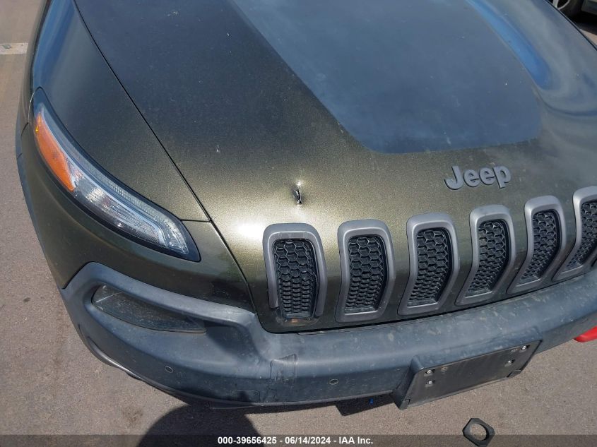 2015 Jeep Cherokee Trailhawk VIN: 1C4PJMBS4FW675812 Lot: 39656425