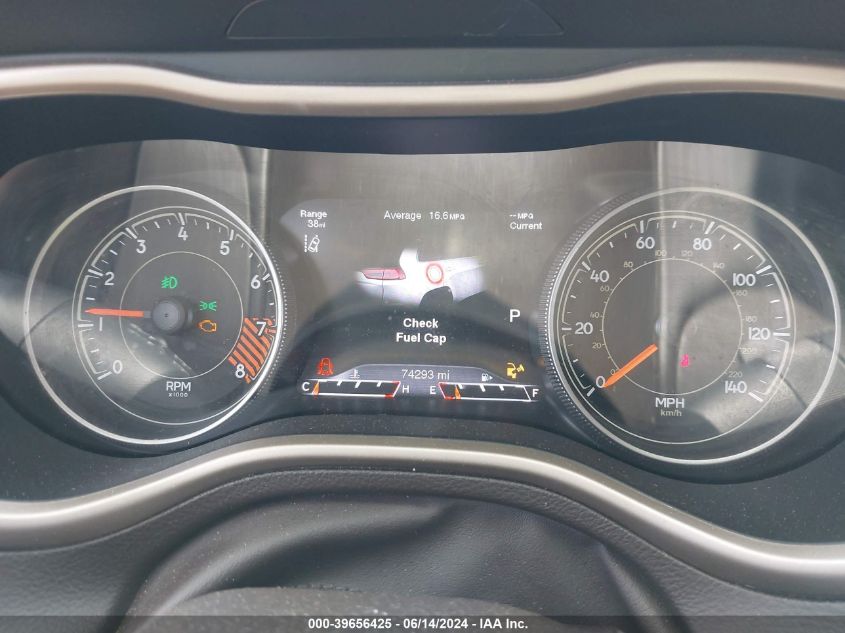 2015 Jeep Cherokee Trailhawk VIN: 1C4PJMBS4FW675812 Lot: 39656425