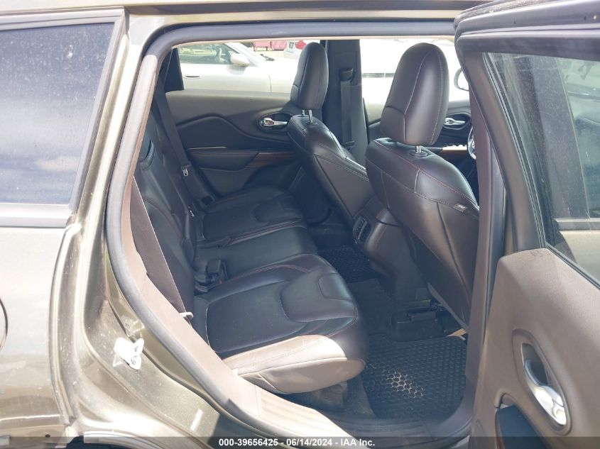 2015 Jeep Cherokee Trailhawk VIN: 1C4PJMBS4FW675812 Lot: 39656425