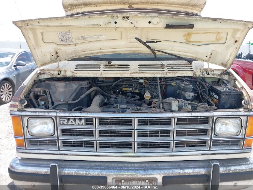 1987 Dodge Ram Van B350 VIN: 2B6KB33W0HK320468 Lot: 39656464
