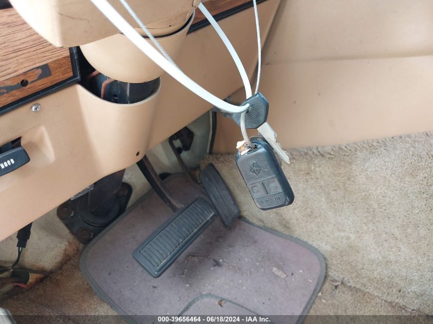 1987 Dodge Ram Van B350 VIN: 2B6KB33W0HK320468 Lot: 39656464