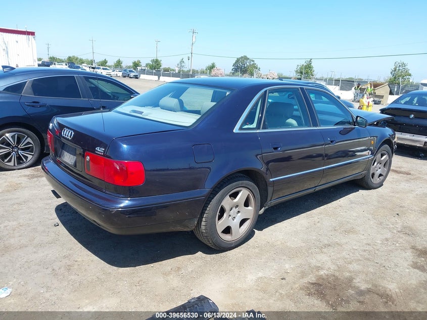 1999 Audi A8 VIN: WAUBG34D7XN003779 Lot: 39656530