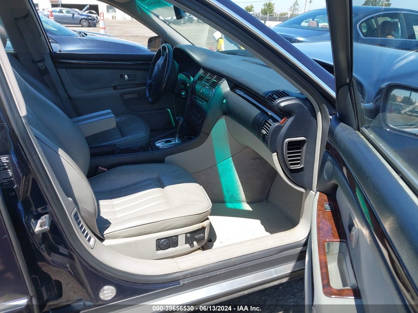 1999 Audi A8 VIN: WAUBG34D7XN003779 Lot: 39656530