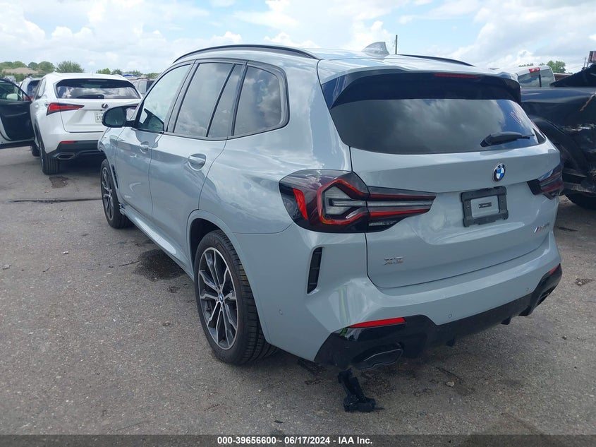 VIN 5UX83DP09R9U89108 2024 BMW X3 M40I