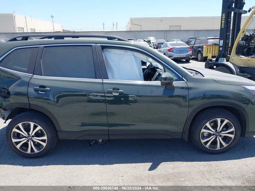 2023 Subaru Forester Limited VIN: JF2SKAPC3PH467306 Lot: 39656745