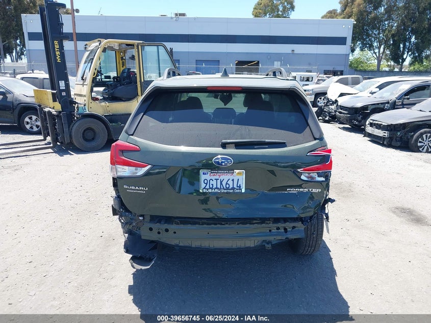 2023 Subaru Forester Limited VIN: JF2SKAPC3PH467306 Lot: 39656745