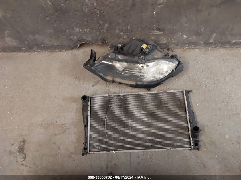 2007 BMW 335I VIN: WBAWB73577P031930 Lot: 39656762