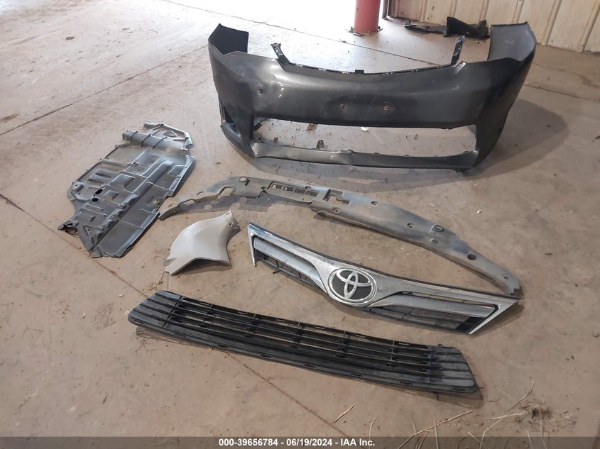 2012 Toyota Camry Le VIN: 4T1BF1FK0CU046779 Lot: 39656784