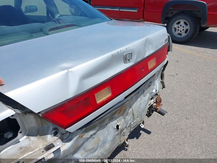 2000 Honda Accord 3.0 Lx VIN: 1HGCG2247YA015445 Lot: 39656849