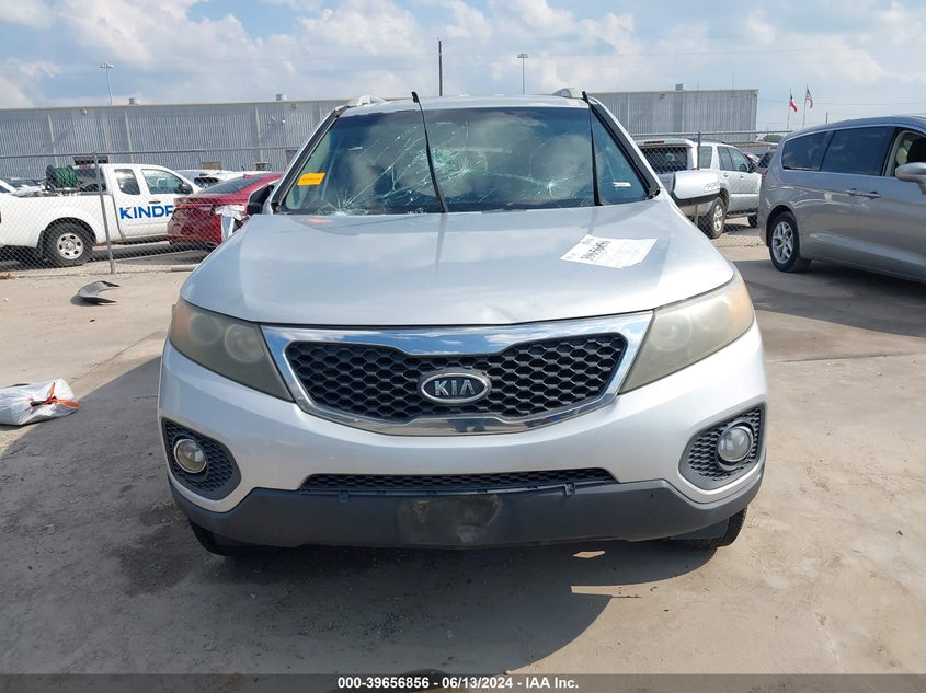 2011 Kia Sorento Lx VIN: 5XYKT3A19BG181802 Lot: 39656856