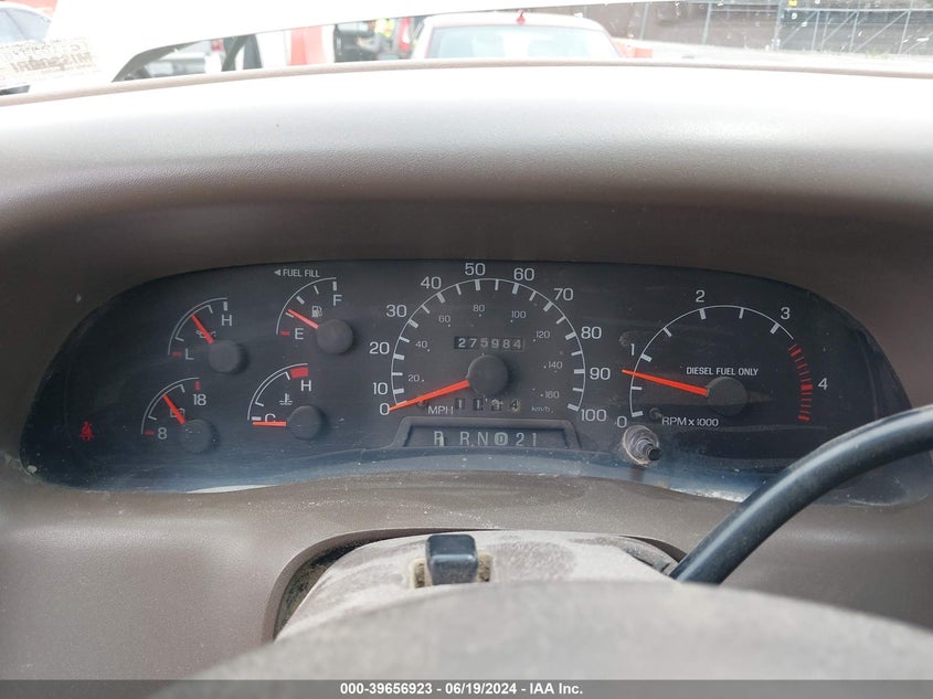 1999 Ford F-250 Lariat/Xl/Xlt VIN: 1FTNX21F2XEB31069 Lot: 39656923