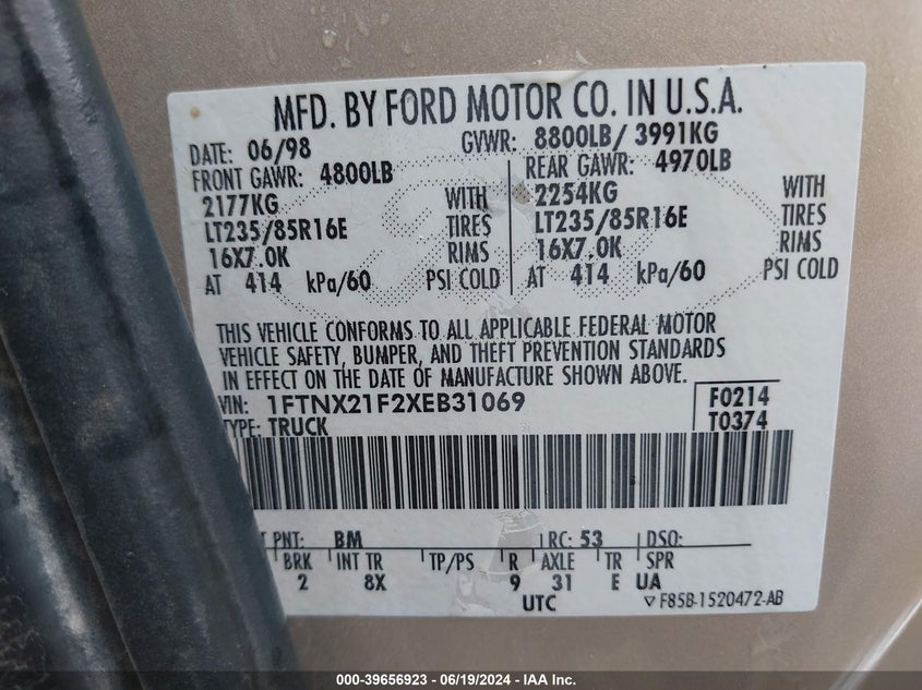 1999 Ford F-250 Lariat/Xl/Xlt VIN: 1FTNX21F2XEB31069 Lot: 39656923
