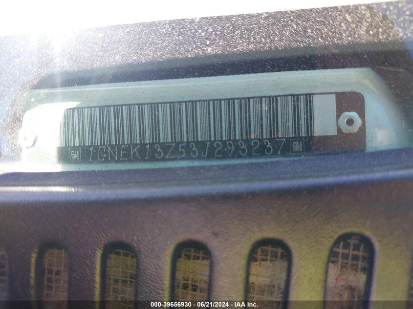 2003 Chevrolet Tahoe Lt VIN: 1GNEK13Z53J293237 Lot: 39656930