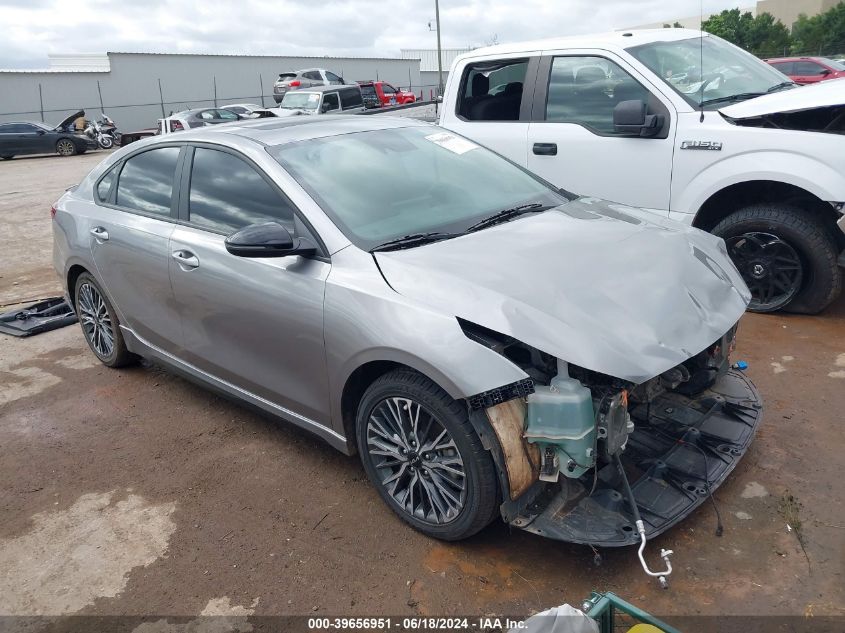 3KPF54AD5PE590539 2023 KIA FORTE - Image 1