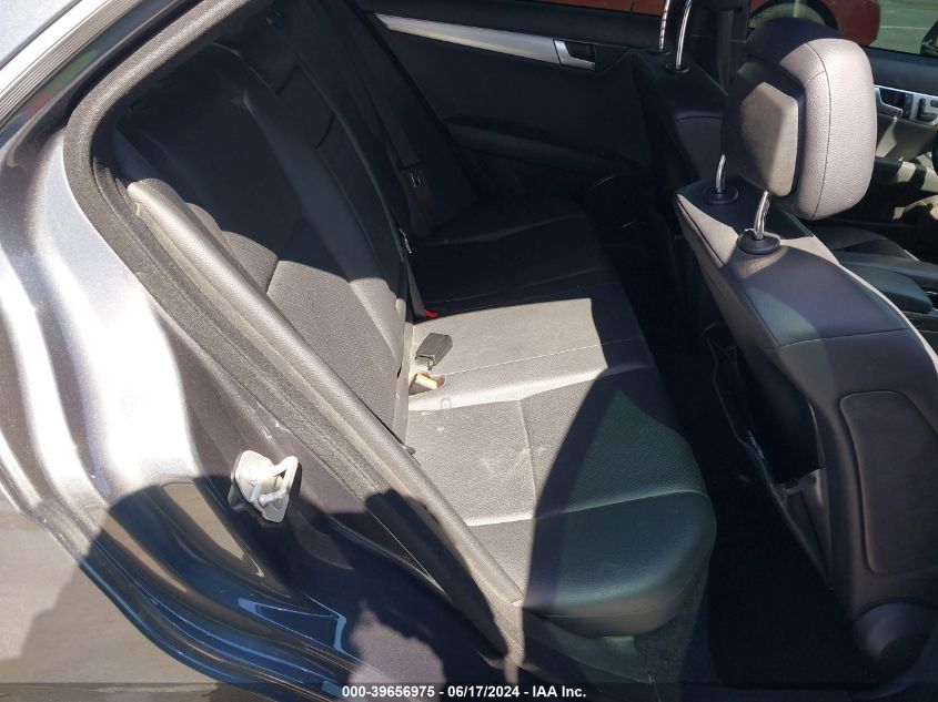 2013 Mercedes-Benz C 250 Luxury/Sport VIN: WDDGF4HB0DR298440 Lot: 39656975