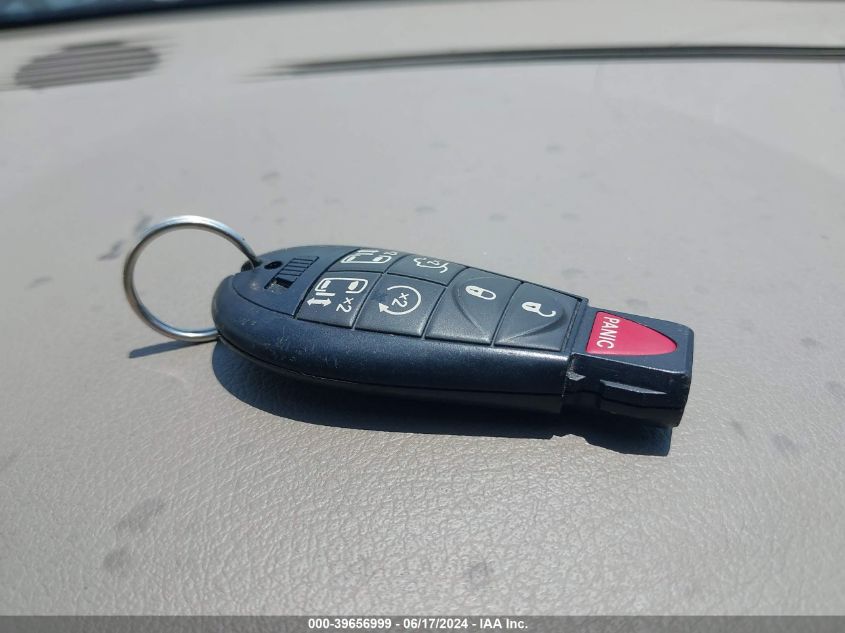 2010 Chrysler Town & Country Limited VIN: 2A4RR6DXXAR136516 Lot: 39656999