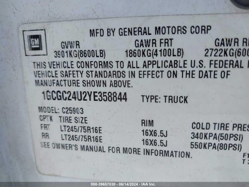 2000 Chevrolet Silverado 2500 VIN: 1GCGC24U2YE358844 Lot: 39657030