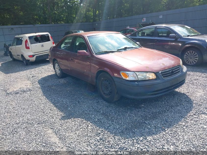 2001 Toyota Camry Ce/Le/Xle VIN: 4T1BG22K01U080498 Lot: 39657033