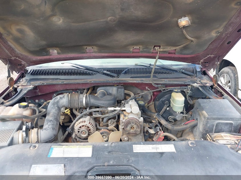 2001 Chevrolet Silverado 1500 Ls VIN: 2GCEC19W811263823 Lot: 39657090