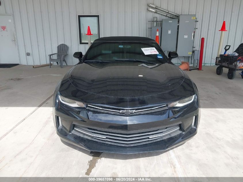 2017 Chevrolet Camaro 2Lt VIN: 1G1FD3DX7H0136069 Lot: 39657098