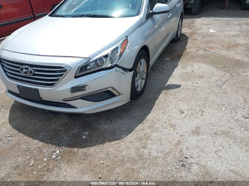 2017 HYUNDAI SONATA SE - 5NPE24AF9HH465207