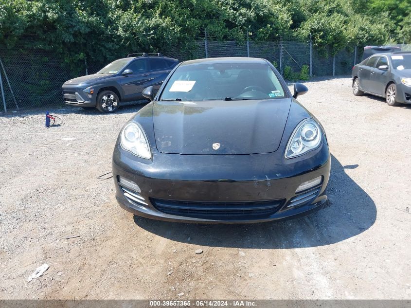 WP0AA2A73BL022018 2011 Porsche Panamera 4