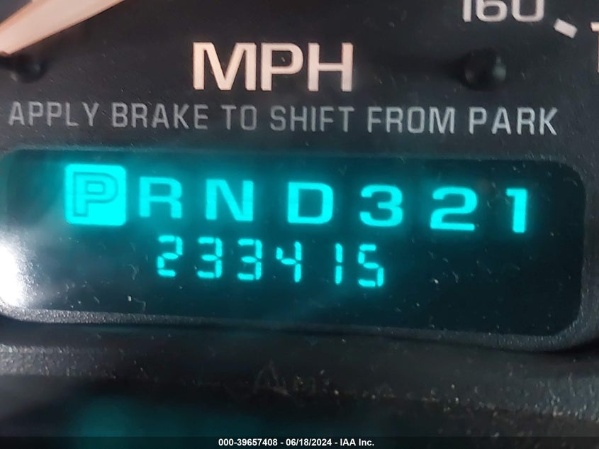 2002 Chevrolet Suburban 1500 Z71 VIN: 3GNFK16Z32G291471 Lot: 39657408