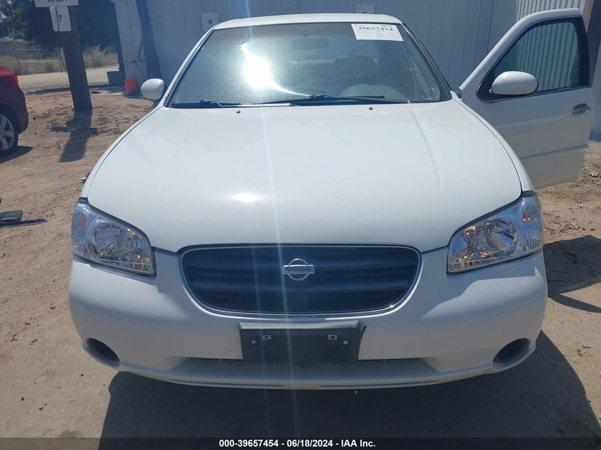 2000 Nissan Maxima Gle/Gxe/Se VIN: JN1CA31D0YT750279 Lot: 39657454