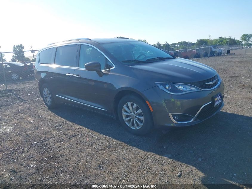 2018 Chrysler Pacifica Touring L VIN: 2C4RC1BG1JR227669 Lot: 39657487