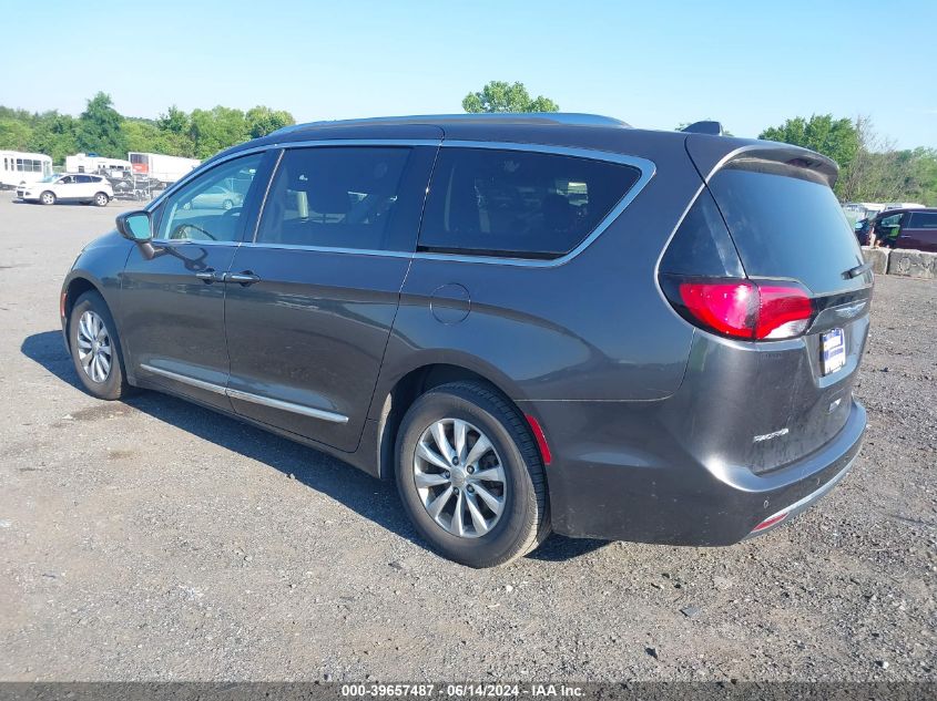 2018 Chrysler Pacifica Touring L VIN: 2C4RC1BG1JR227669 Lot: 39657487