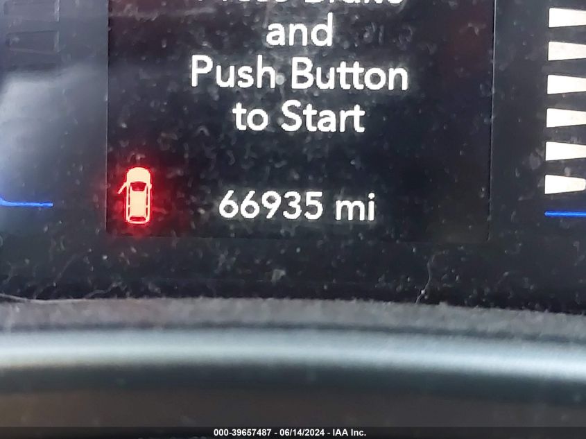 2018 Chrysler Pacifica Touring L VIN: 2C4RC1BG1JR227669 Lot: 39657487