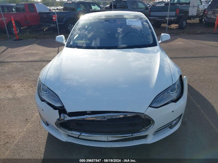 2016 Tesla Model S 90D/P100D/P85D/P90D VIN: 5YJSA1E40GF137071 Lot: 39657547