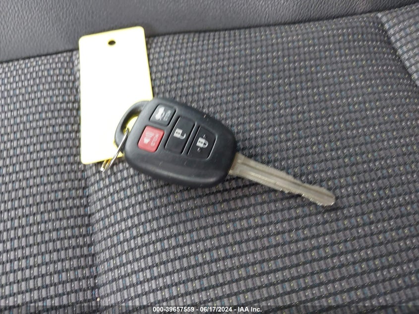 2016 Toyota Corolla S Plus VIN: 2T1BURHE4GC566602 Lot: 39657559