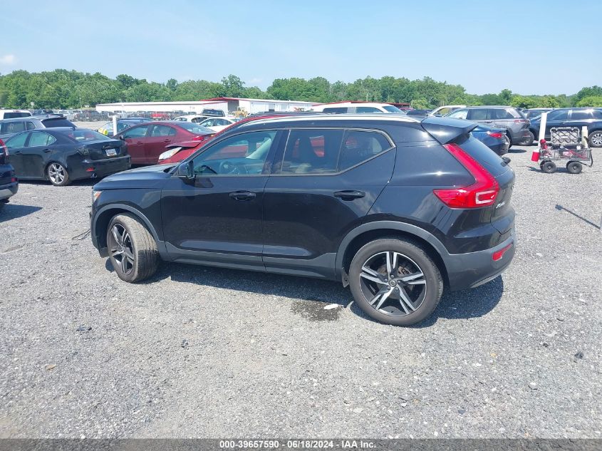 2020 Volvo Xc40 T5 Momentum VIN: YV4162UKXL2335461 Lot: 39657590