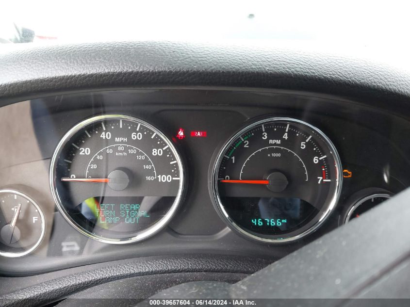 2016 Jeep Wrangler Unlimited Sahara VIN: 1C4BJWEGXGL237103 Lot: 39657604