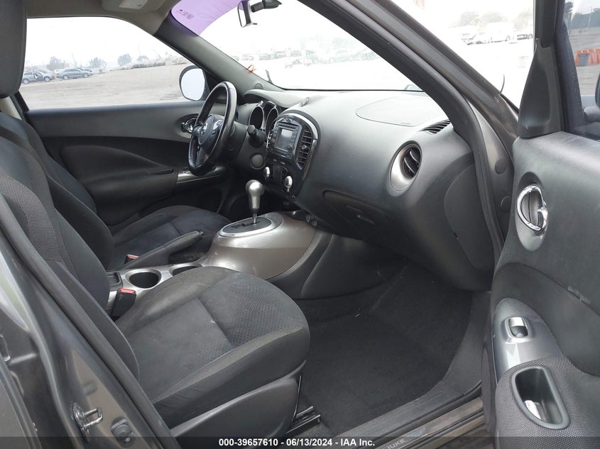 2011 Nissan Juke Sv VIN: JN8AF5MR7BT014394 Lot: 39657610