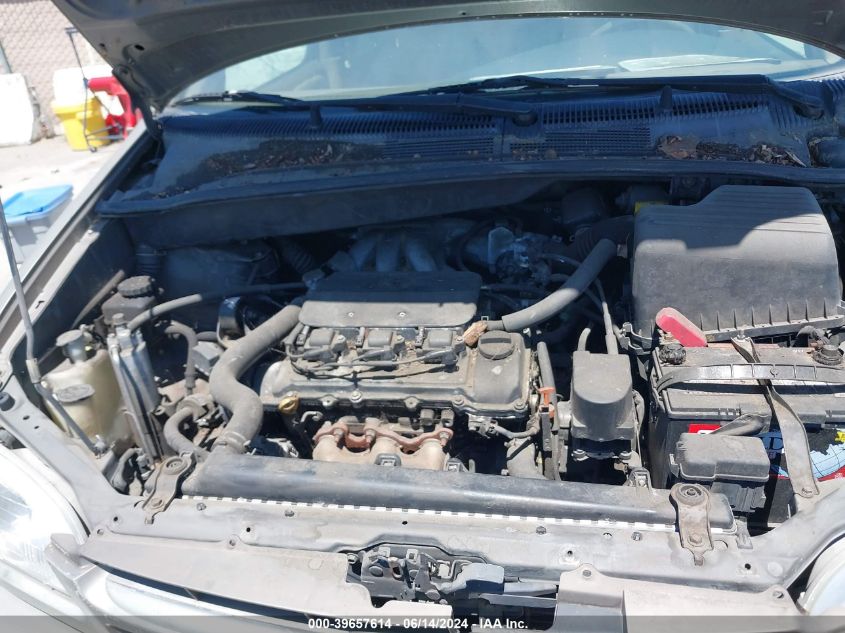 1999 Toyota Sienna Xle VIN: 4T3ZF13C9XU135663 Lot: 39657614