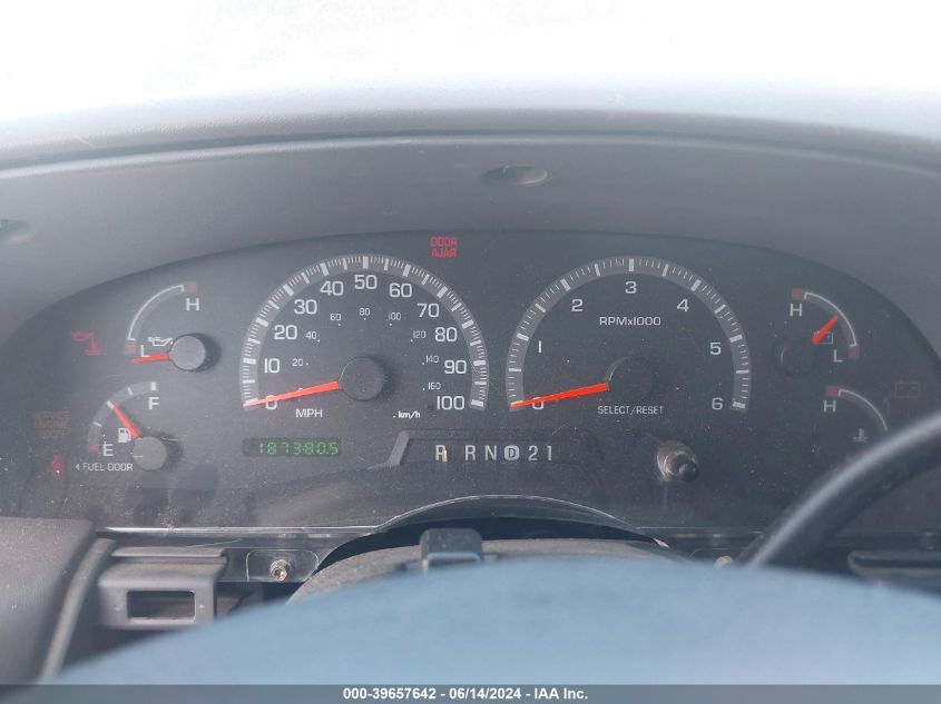 2001 Ford F-150 King Ranch Edition/Lariat/Xlt VIN: 1FTRW08WX1KE12432 Lot: 39657642