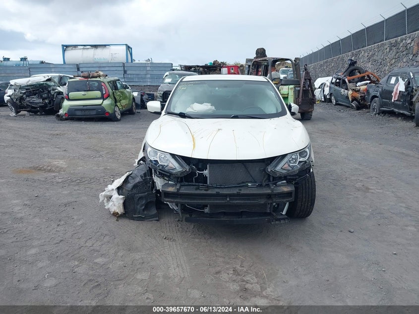 2017 NISSAN ROGUE SPORT S - JN1BJ1CR6HW136876